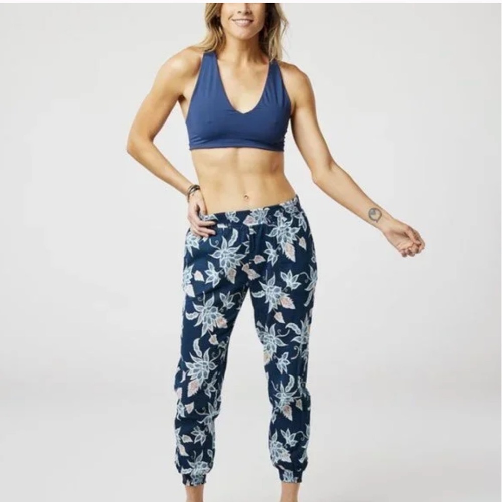 Carve Designs Floral Jogger Pants